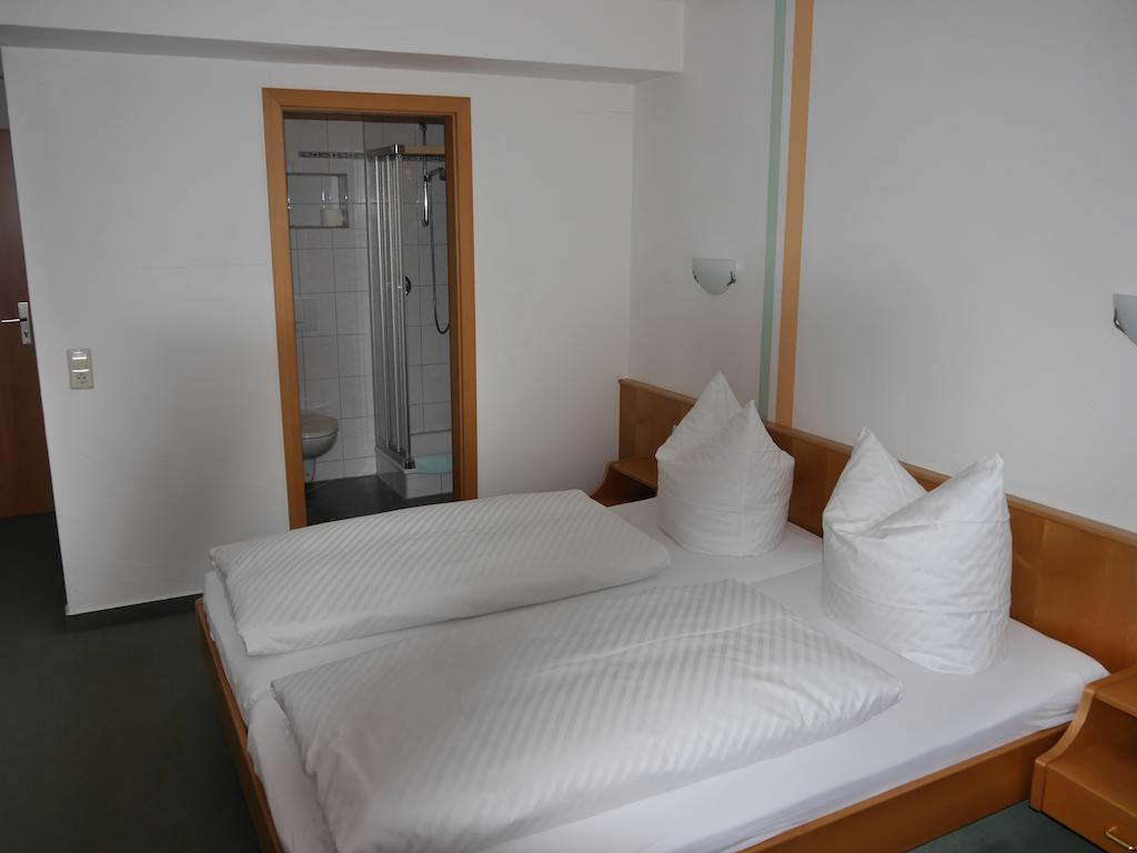 Gasthof Hotel Adler Inneringen ภายนอก รูปภาพ
