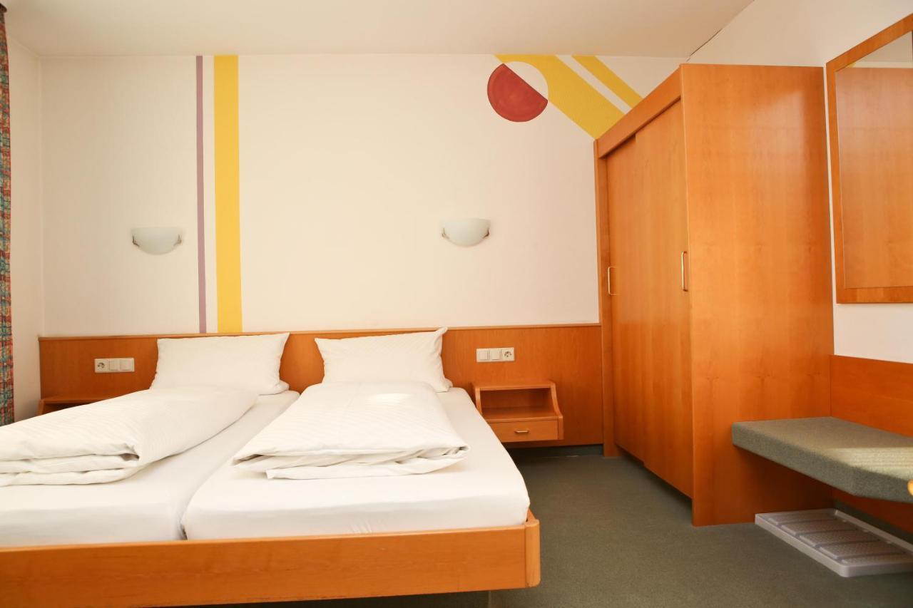 Gasthof Hotel Adler Inneringen ภายนอก รูปภาพ