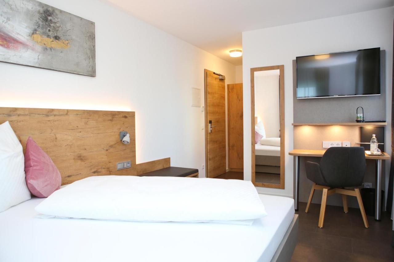Gasthof Hotel Adler Inneringen ภายนอก รูปภาพ